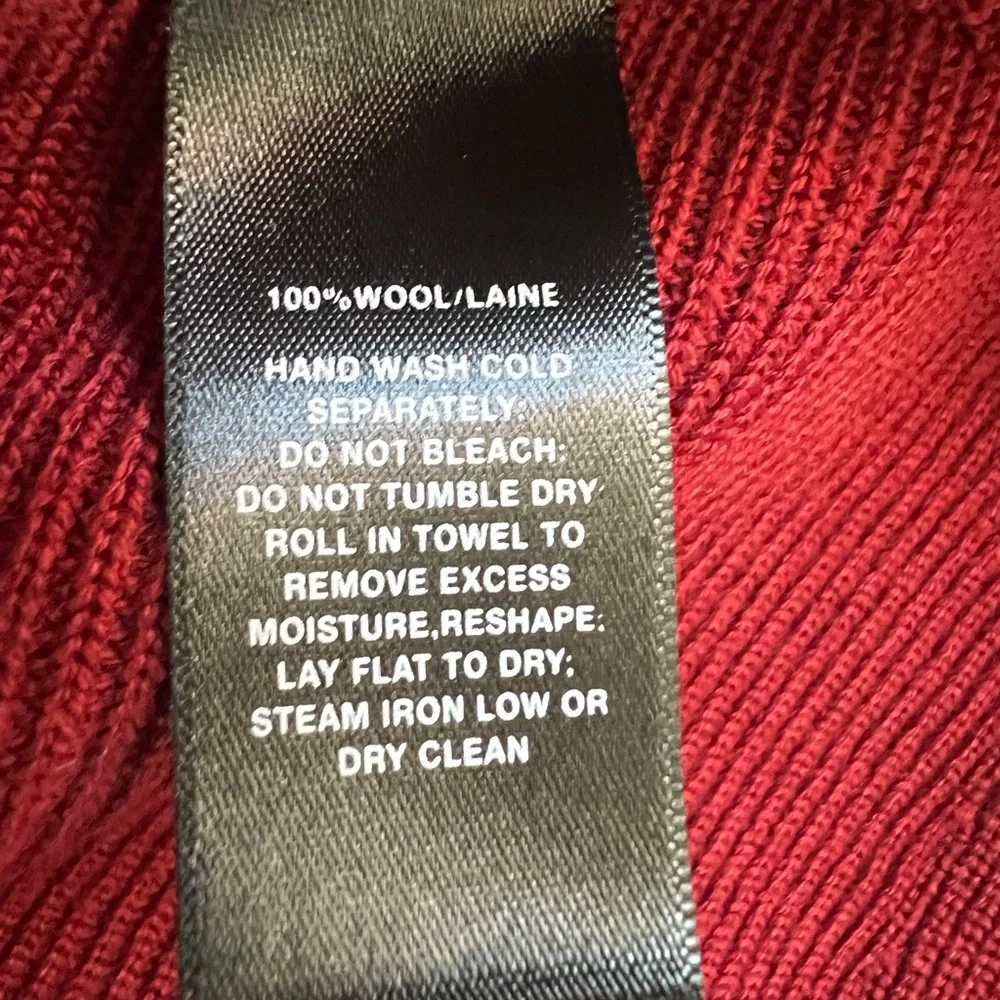 Lafayette 148 Women's Red Wool Sweater - Picture 3 of 6